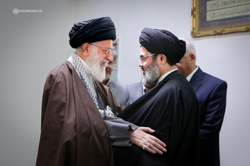 حزب اللہ زندہ ہے، نشوونما کا عمل طے کر رہی ہے اور اپنا تاریخی کردار ادا کر رہی ہے۔